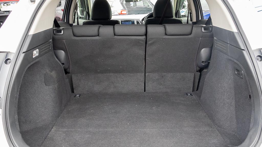 2014 Honda Vezel Hybrid X 7 AT image 357237
