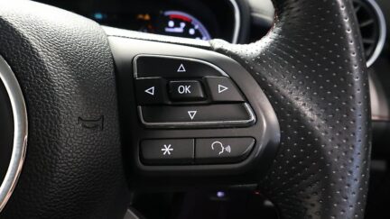 2022 MG HS 2.0PT/4WD/6AT image 356437