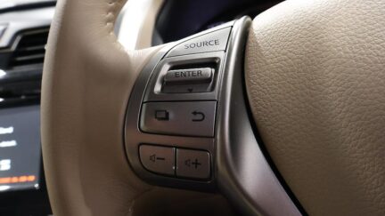 2016 Nissan Teana XL Navi AVM Pkg image 357976