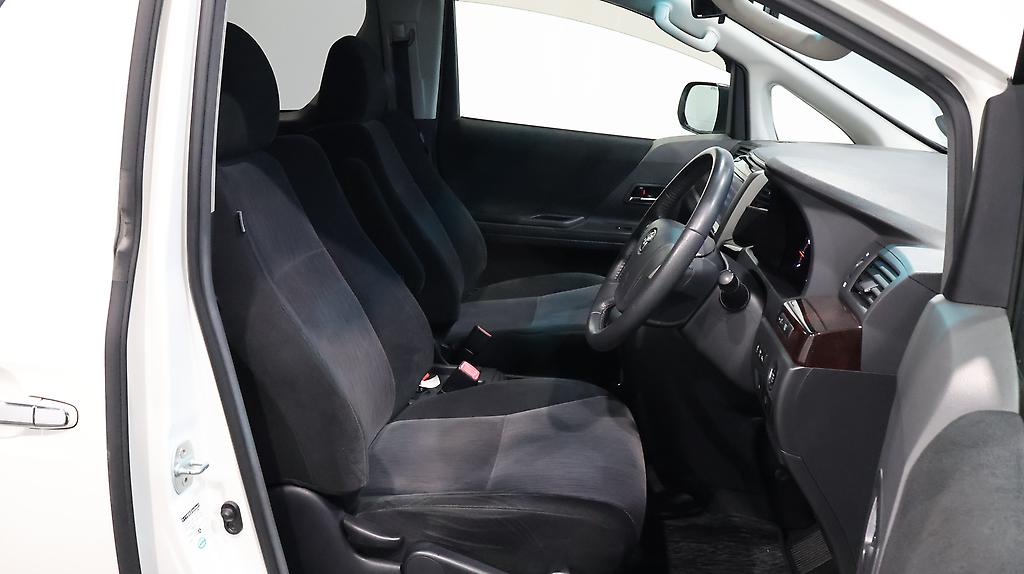 2013 Toyota Alphard 240S image 357533
