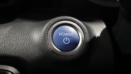 2021 Toyota Yaris Hybrid X image 357609