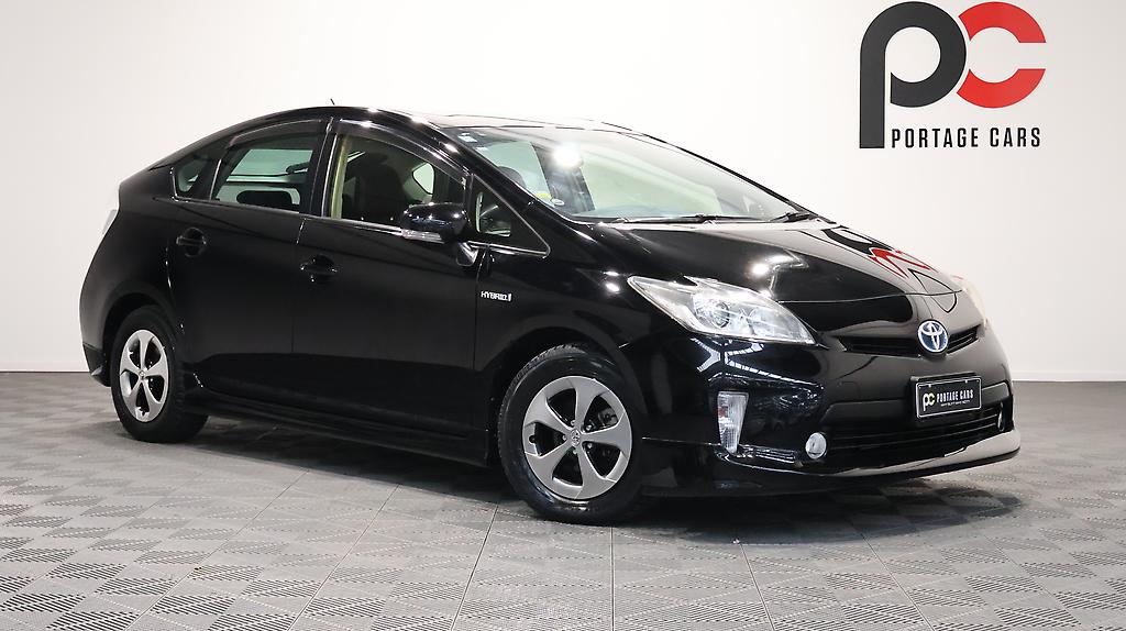 2014 Toyota Prius S Model image 355639