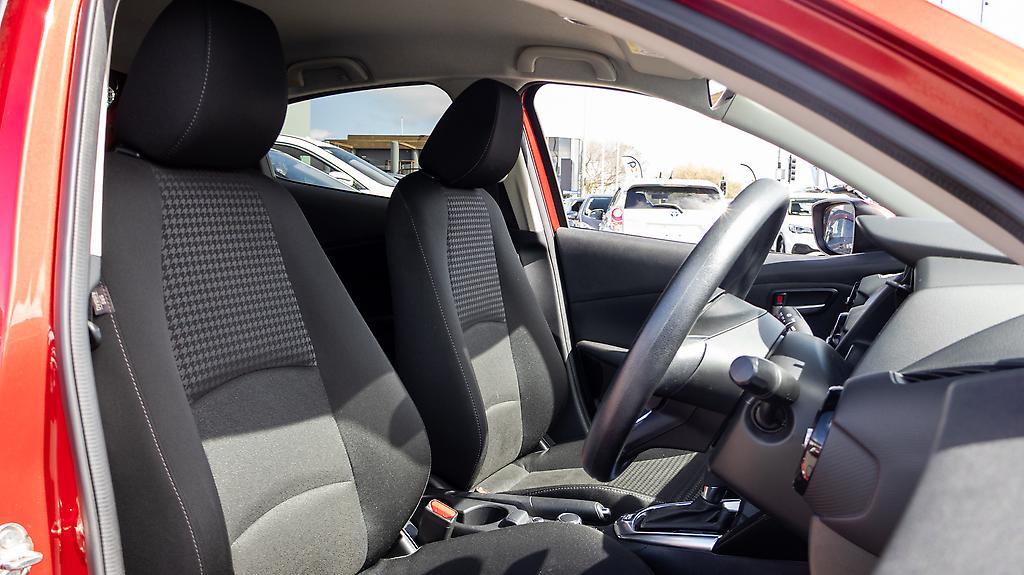 2017 Mazda Demio 13s Skyactiv image 357743