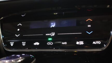 2016 Honda Vezel Hybrid X Navi Special Package image 353777