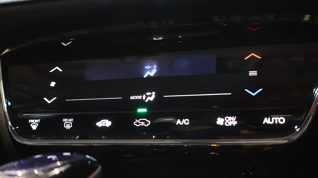 2016 Honda Vezel Hybrid X Navi Special Package image 353777