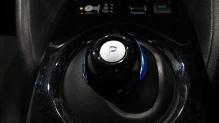 2018 Nissan Leaf X Model, 86.55% SOH image 352583