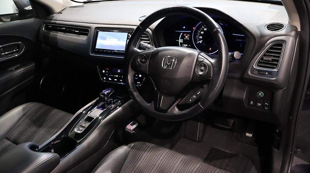 2015 Honda Vezel Hybrid Z image 355515