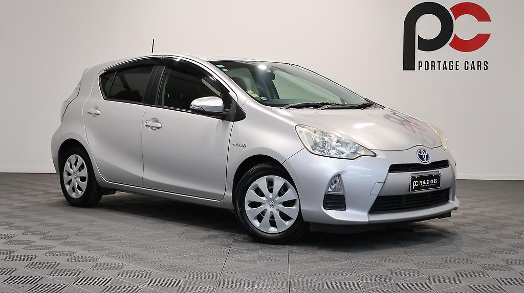 2013 Toyota Aqua S Model, Push Start, Reverse Camera image 355940