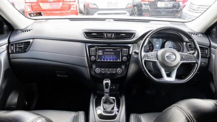 2022 Nissan X-trail ST-L 2.5P/7 Seater leather trim image 356523