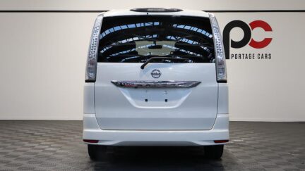 2013 Nissan Serena Hybrid Highway Star image 353065