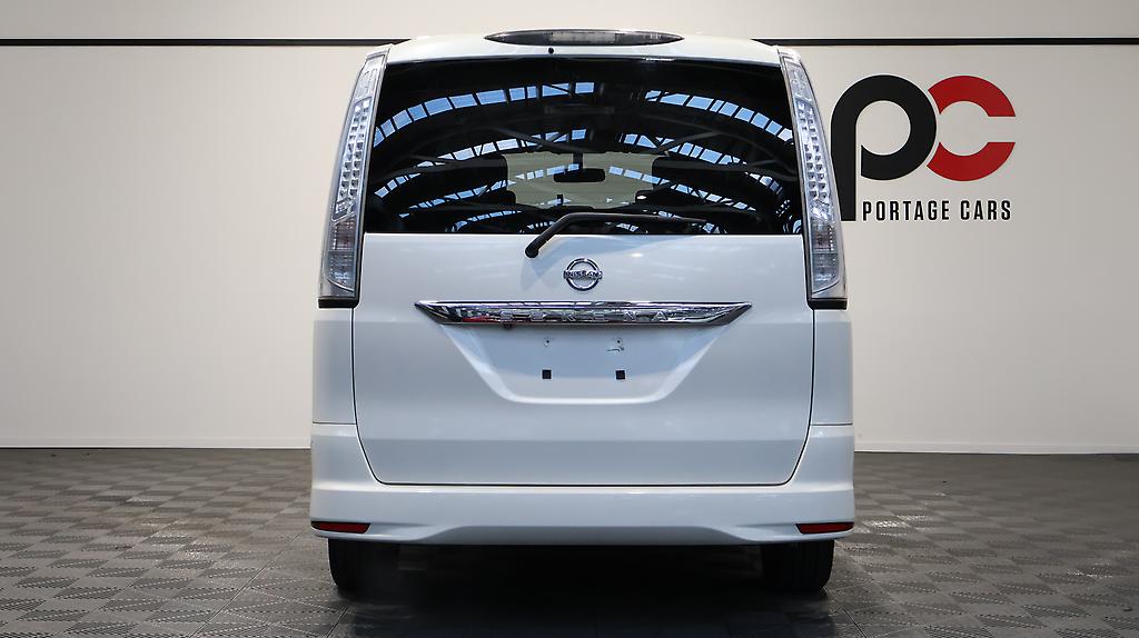 2013 Nissan Serena Hybrid Highway Star image 353065