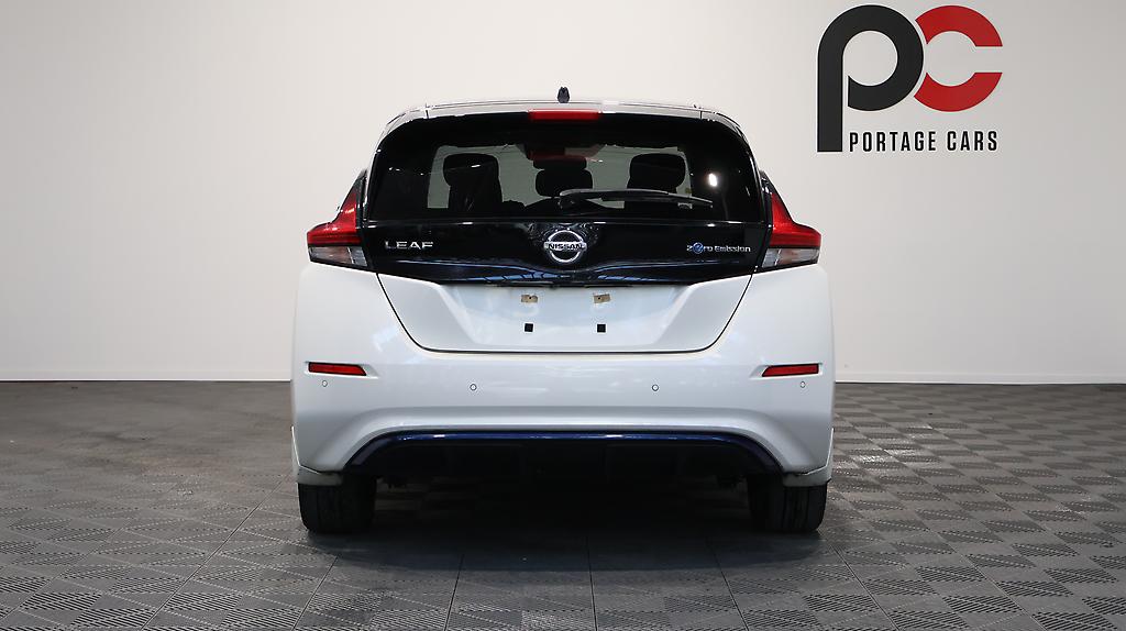 2018 Nissan Leaf X Model, 86.55% SOH image 352572