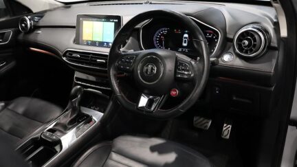 2022 MG HS 2.0PT/4WD/6AT image 353249