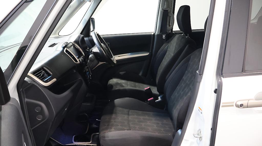 2015 Suzuki Solio DJE J Style image 354812