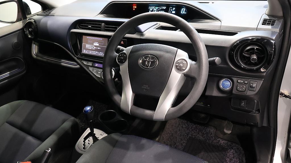 2015 Toyota Aqua S Model, Push Start, Reverse Camera image 356276