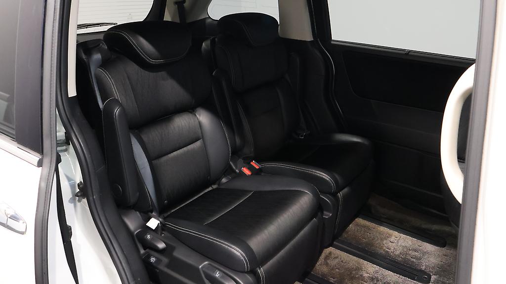 2013 Honda Odyssey Absolute EX image 356381