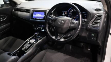 2016 Honda Vezel Hybrid X Navi Special Package image 353774