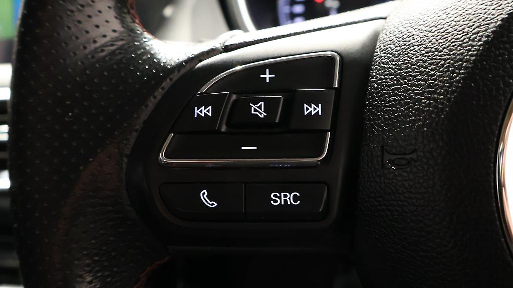 2022 MG HS 2.0PT/4WD/6AT image 355401