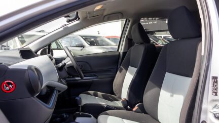 2013 Toyota Aqua Hybrid F spec , Push start image 357824