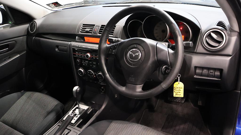2008 Mazda Axela Hatchback image 353637