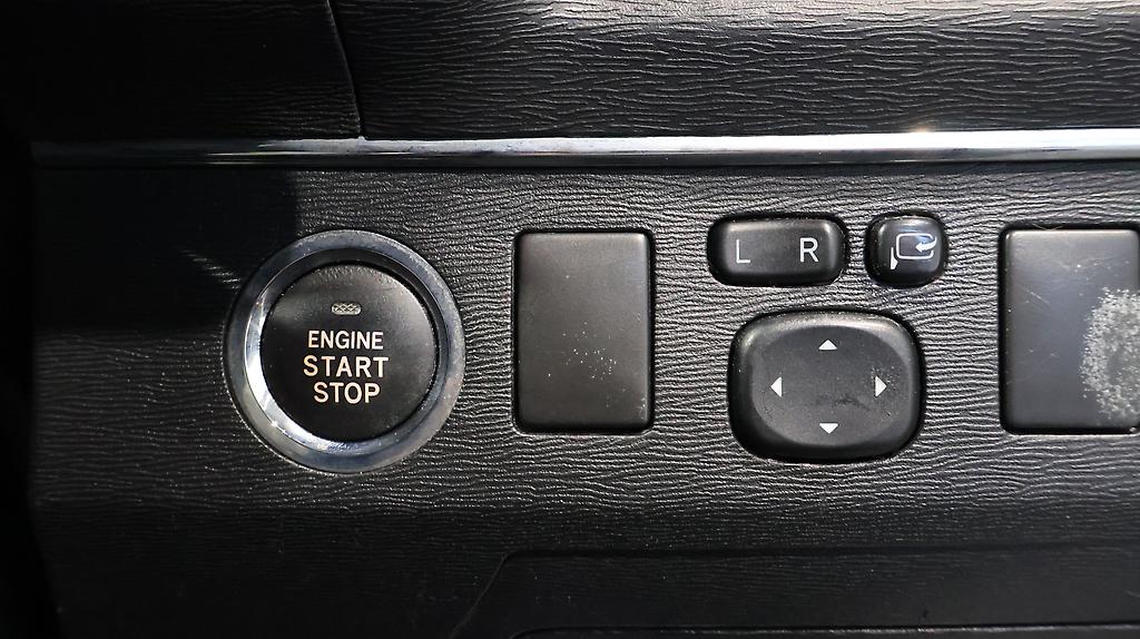 2013 Toyota Avensis Wagon Xi image 356737