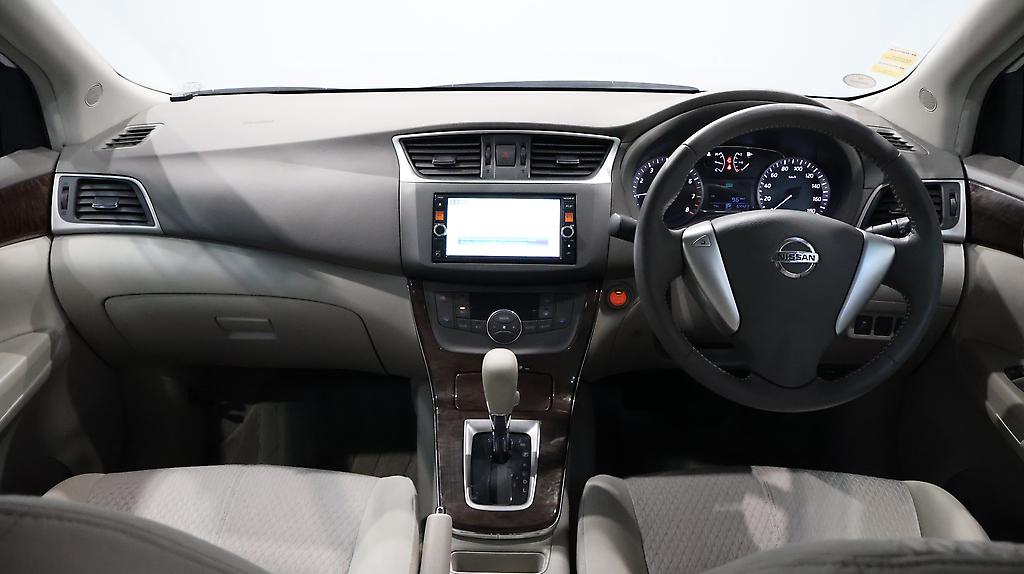 2014 Nissan Sylphy G Model, Push Start, Reverse Camera image 354876