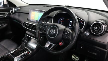 2022 MG HS 2.0PT/4WD/6AT image 357408