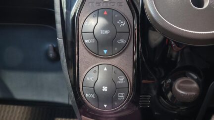 2013 Toyota Spade F Model, Push Start, Reverse Camera image 355868