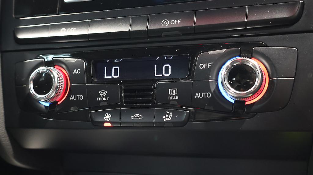 2012 Audi A4 Avant 2.0 TFSI S-Line Package image 355009
