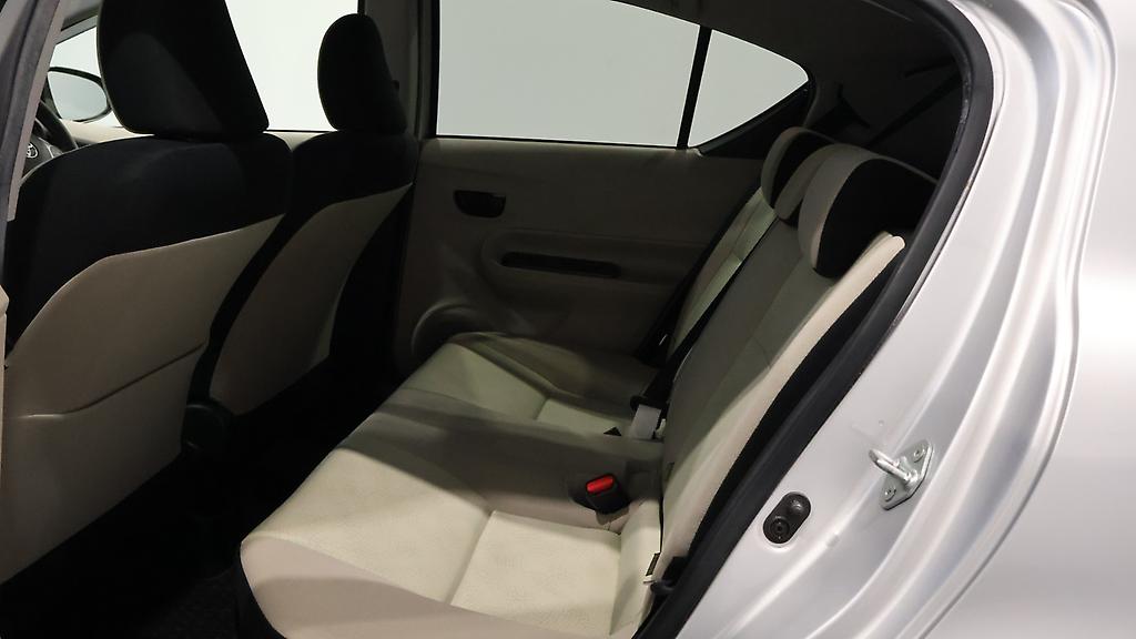2013 Toyota Aqua Hybrid S Smart Entry Navi ready Package image 357468