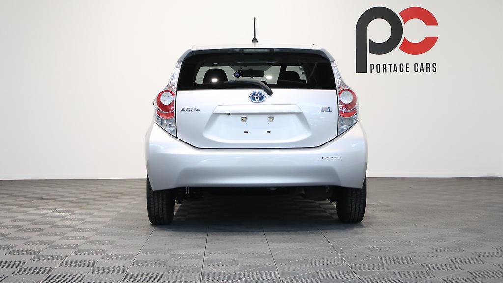 2013 Toyota Aqua Hybrid S Smart Entry Navi ready Package image 357465