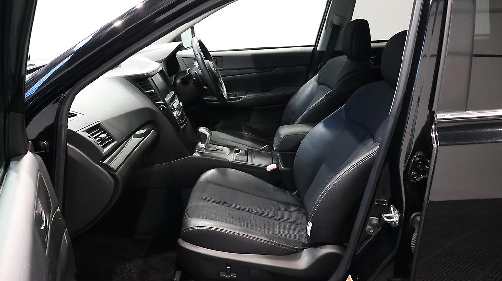 2013 Subaru Legacy Touring Wagon 2.5i B-sports Eyesight G-Package AWD image 357047