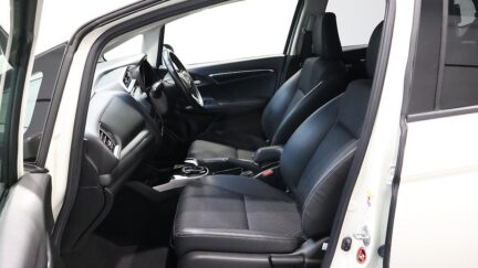 2013 Honda Fit Hybrid L-Package image 356337