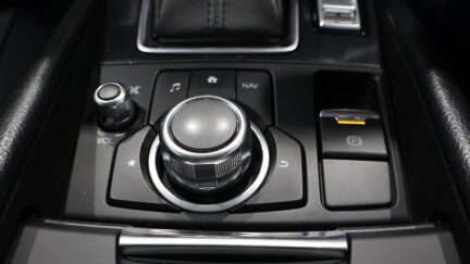 2015 Mazda Atenza Sedan 20S Proactive image 354629