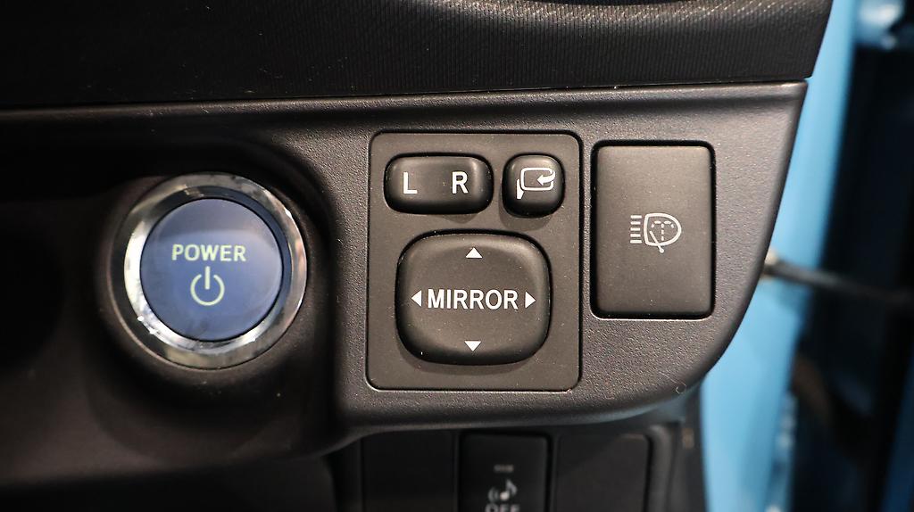 2013 Toyota Aqua S Model, Push Start image 355222