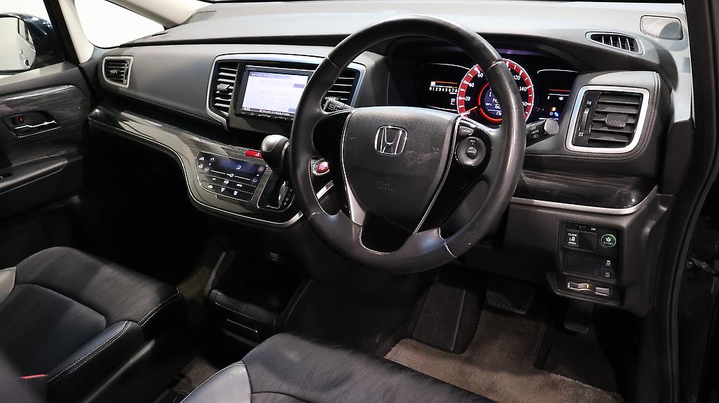 2015 Honda Odyssey Absolute image 357076