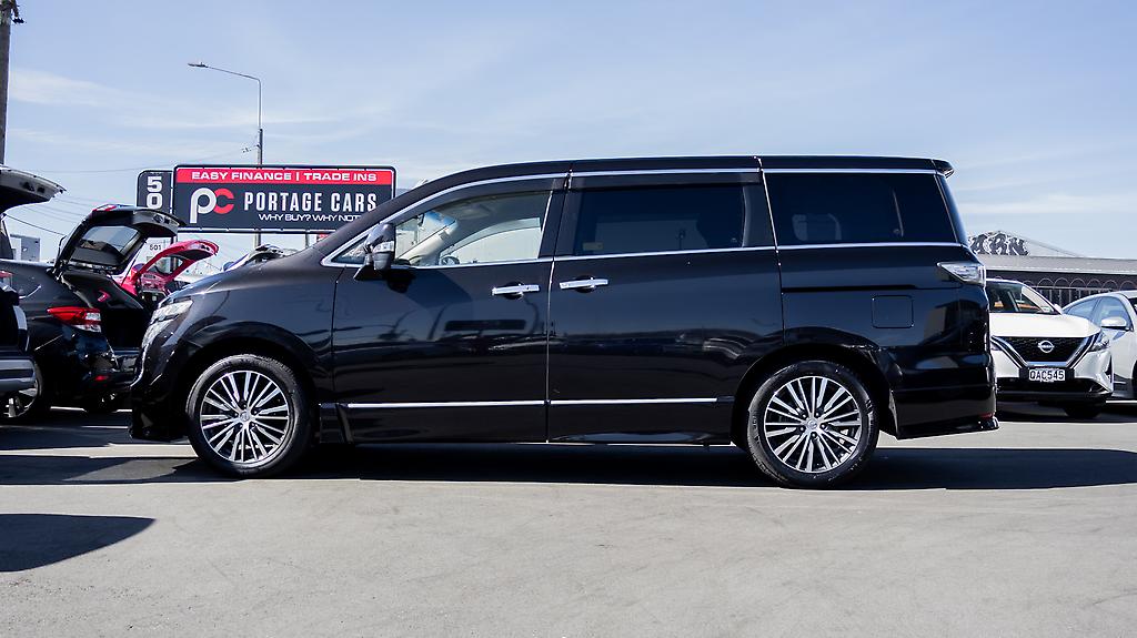 2014 Nissan Elgrand Highway Star Push start image 354524