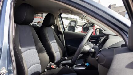 2015 Mazda Demio 13S push start,i stop image 357781
