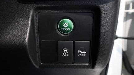 2016 Honda Vezel Hybrid X Navi Special Package image 353780