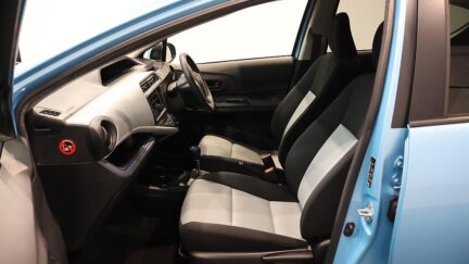 2013 Toyota Aqua S Model, Push Start image 355212
