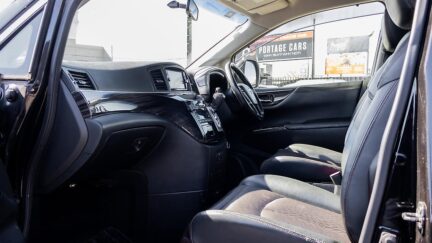 2014 Nissan Elgrand Highway Star Push start image 354539