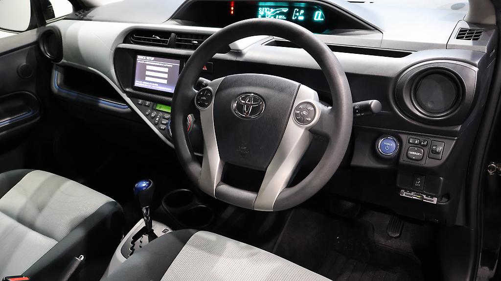2013 Toyota Aqua S Model, Push Start, Reverse Camera image 355696