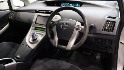 2013 Toyota Prius S Model image 356408