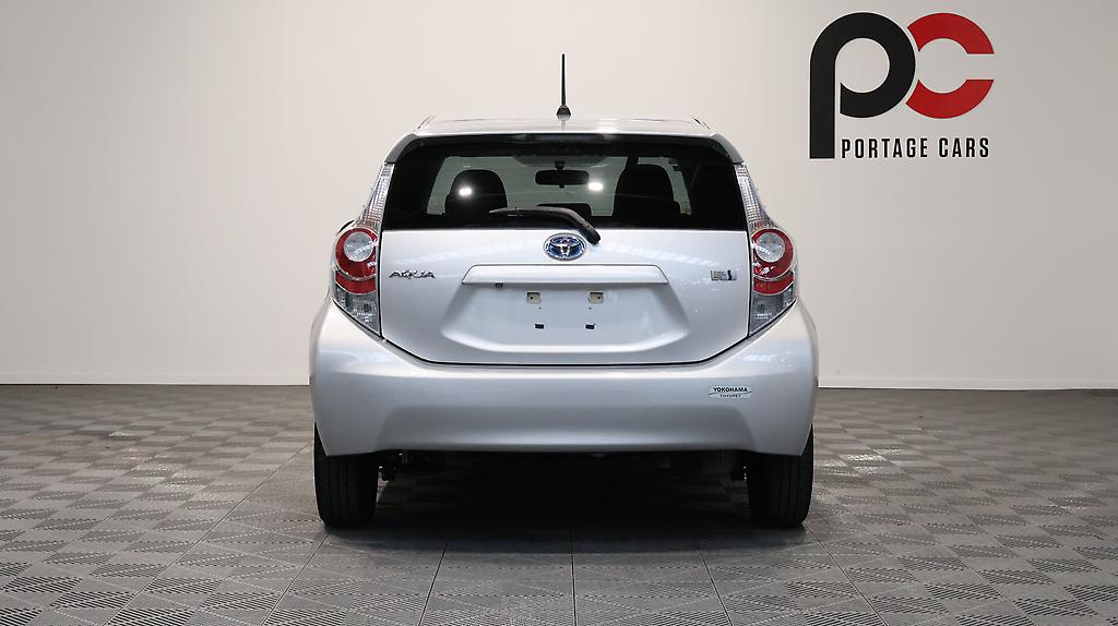 2013 Toyota Aqua S Model, Push Start, Reverse Camera image 355946