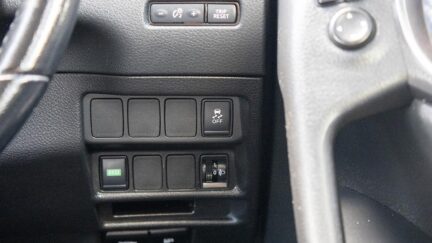 2022 Nissan X-trail ST-L 2.5P/7 Seater leather trim image 356520