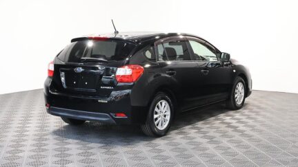 2013 Subaru Impreza Sport 1.6i-L image 356658