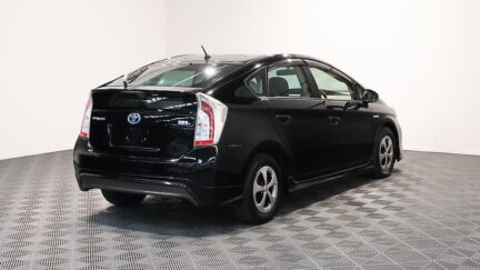 2014 Toyota Prius S Model image 355644