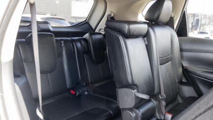 2022 Nissan X-trail ST-L 2.5P/7 Seater leather trim image 356515