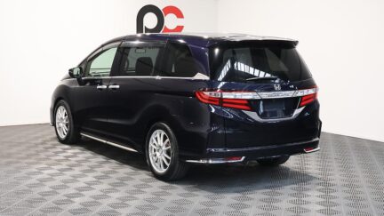 2015 Honda Odyssey Absolute image 357067