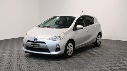 2013 Toyota Aqua G Model + Push Button Start image 354682